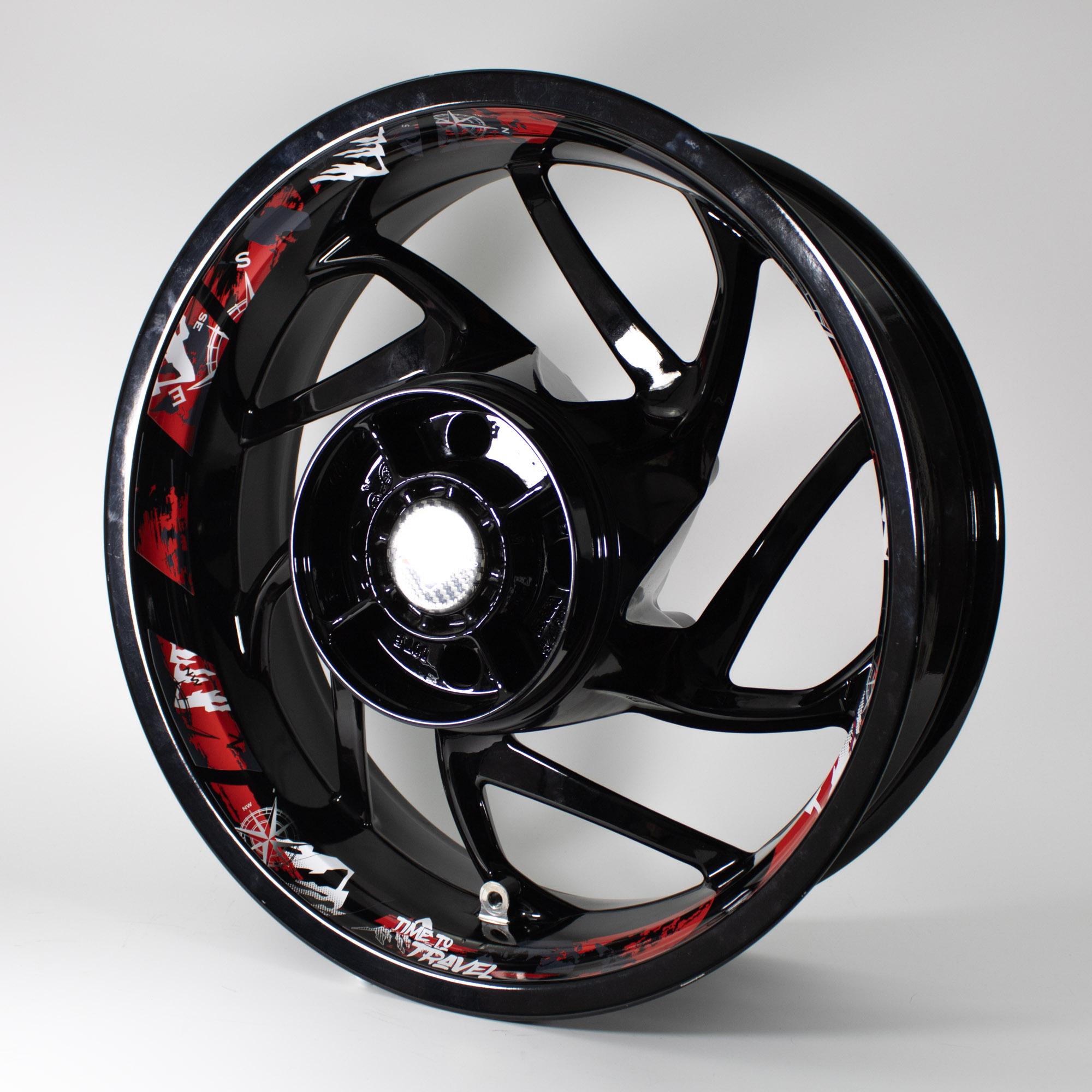 Extra breite Felgenbett Aufkleber Time To Travel 18er Set Rim Stripes Motorrad Auto