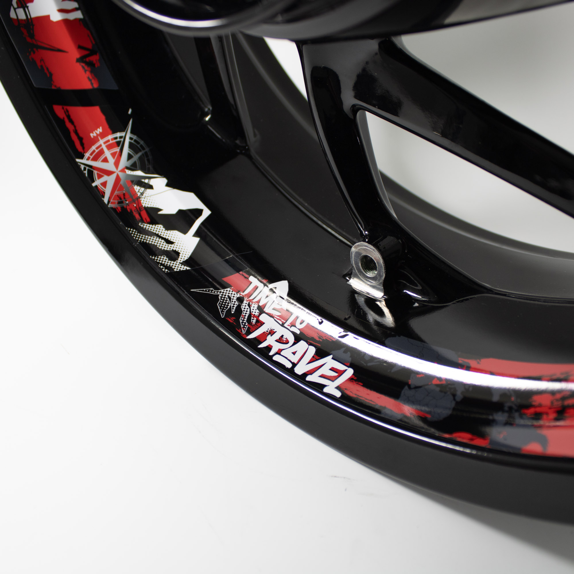 Extra breite Felgenbett Aufkleber Time To Travel 18er Set Rim Stripes Motorrad Auto