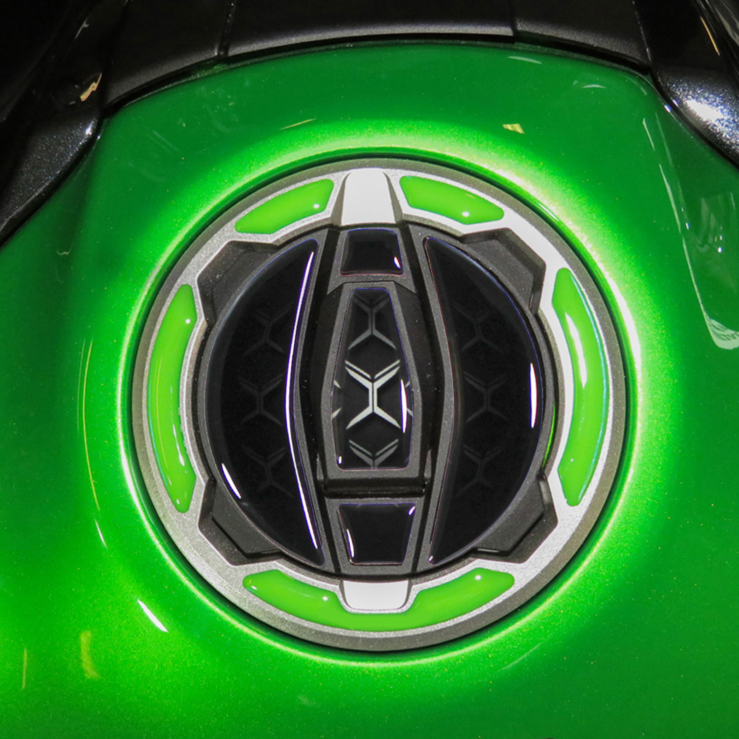 Kawasaki Tankdeckel Aufkleber LIME green Kawasaki Tankdeckel Aufkleber LIME green
